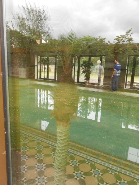 Ghostly reflections Sherrington Manor 01